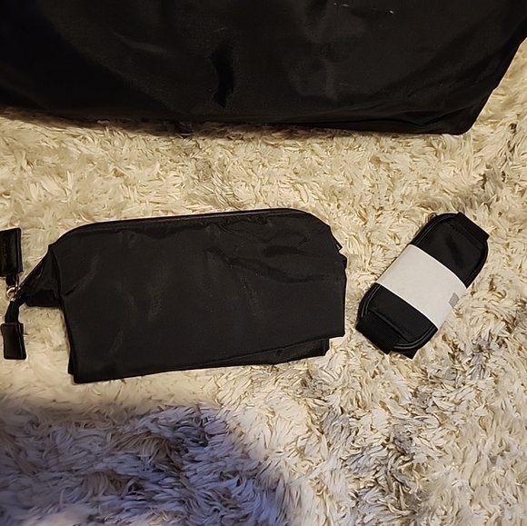 Calvin Klein Detatchable crossbody messenger travel bag w logos, small b… - Picture 15 of 16